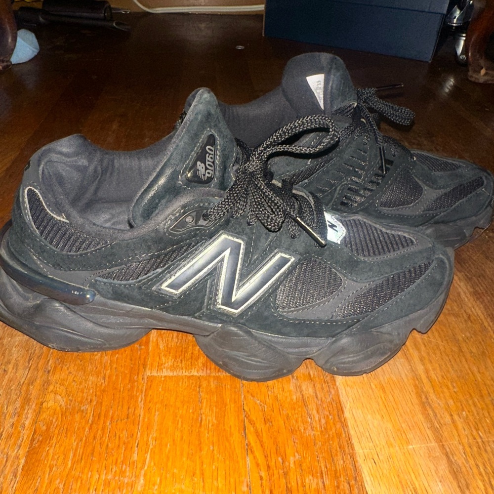 New Balance Black Athletic Shoes